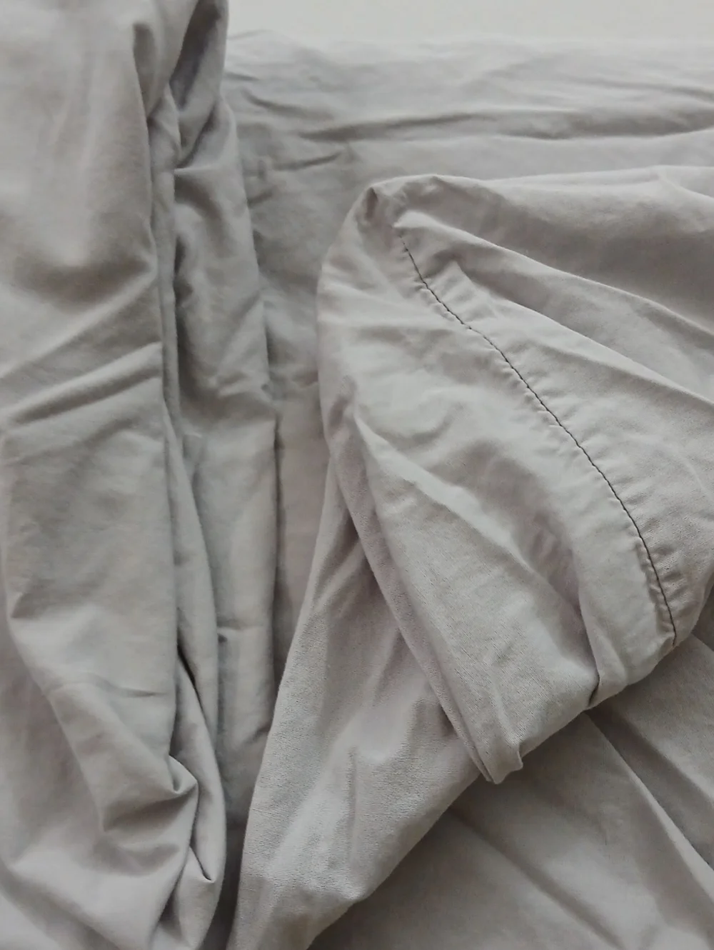 Brooks Brothers Queen 2pc Sheet Set
